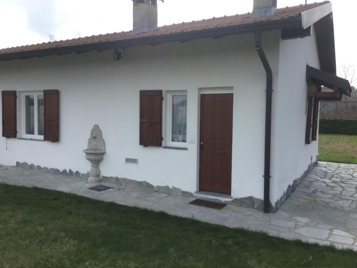 La Casetta Pombia Εξωτερικό φωτογραφία